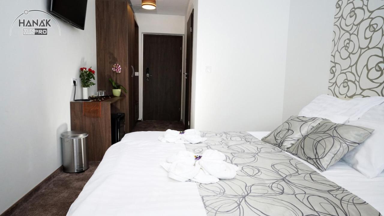 Hotel Irisz Nyíregyháza المظهر الخارجي الصورة