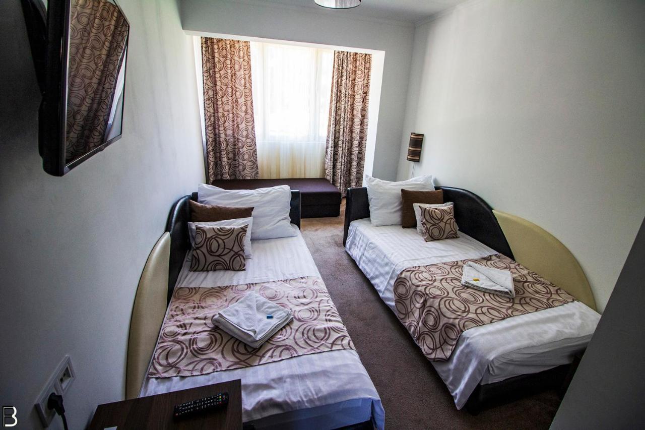 Hotel Irisz Nyíregyháza المظهر الخارجي الصورة